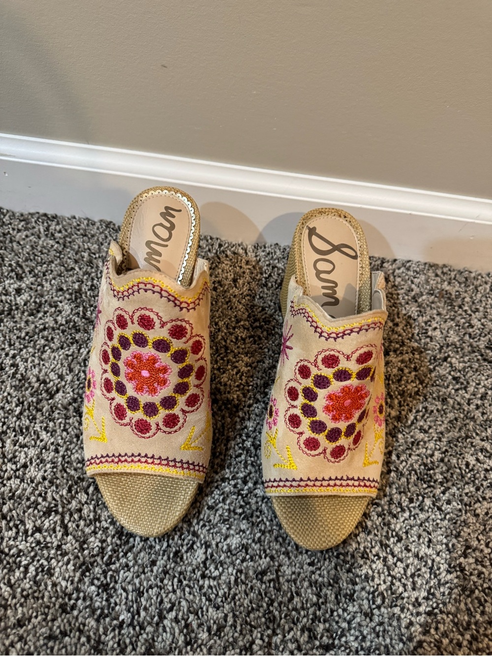 Sam Edelman Embroidered Block Heels - Picture 2 of 8